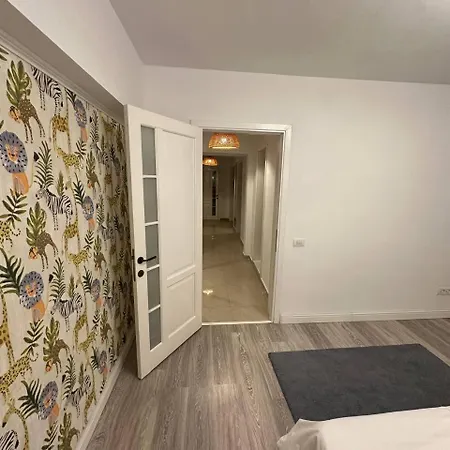 Unirii Boulevard Апартаменты *